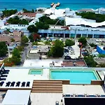 Ocean View Apartment Close To De Beach And 5Th Av